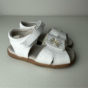 See Kai Run Kid’s White Floral Daisy Olivia II Leather Sandals Size 9